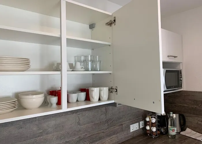 Modernes 1-zimmer-apartment Mit Kueche, Parkplatz, Kostenfreiem Wlan Und Netflix Daire *