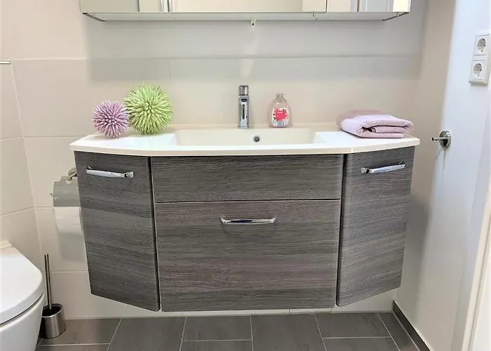 Modernes 1-zimmer-apartment Mit Kueche, Parkplatz, Kostenfreiem Wlan Und Netflix Daire Bad Soden-Salmünster