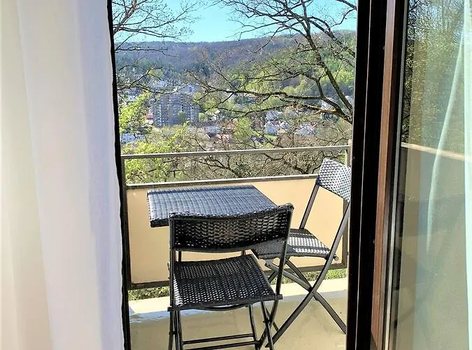 Daire Modernes 1-zimmer-apartment Mit Kueche, Parkplatz, Kostenfreiem Wlan Und Netflix