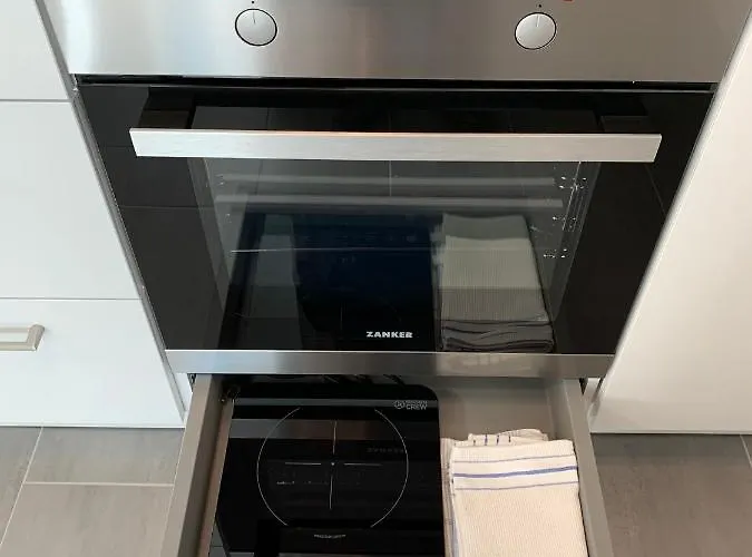 Modernes 1-zimmer-apartment Mit Kueche, Parkplatz, Kostenfreiem Wlan Und Netflix Daire